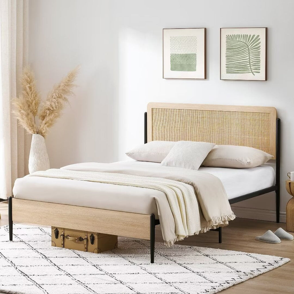 Queen Size Metal Platform Bed Frame with Rattan Headboard M839893
