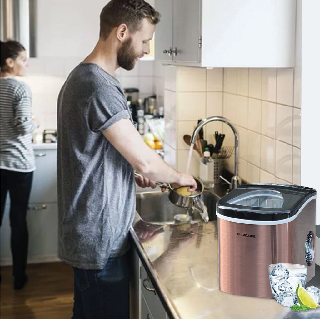 Countertop Ice Maker Red Stainless Steel E49371
