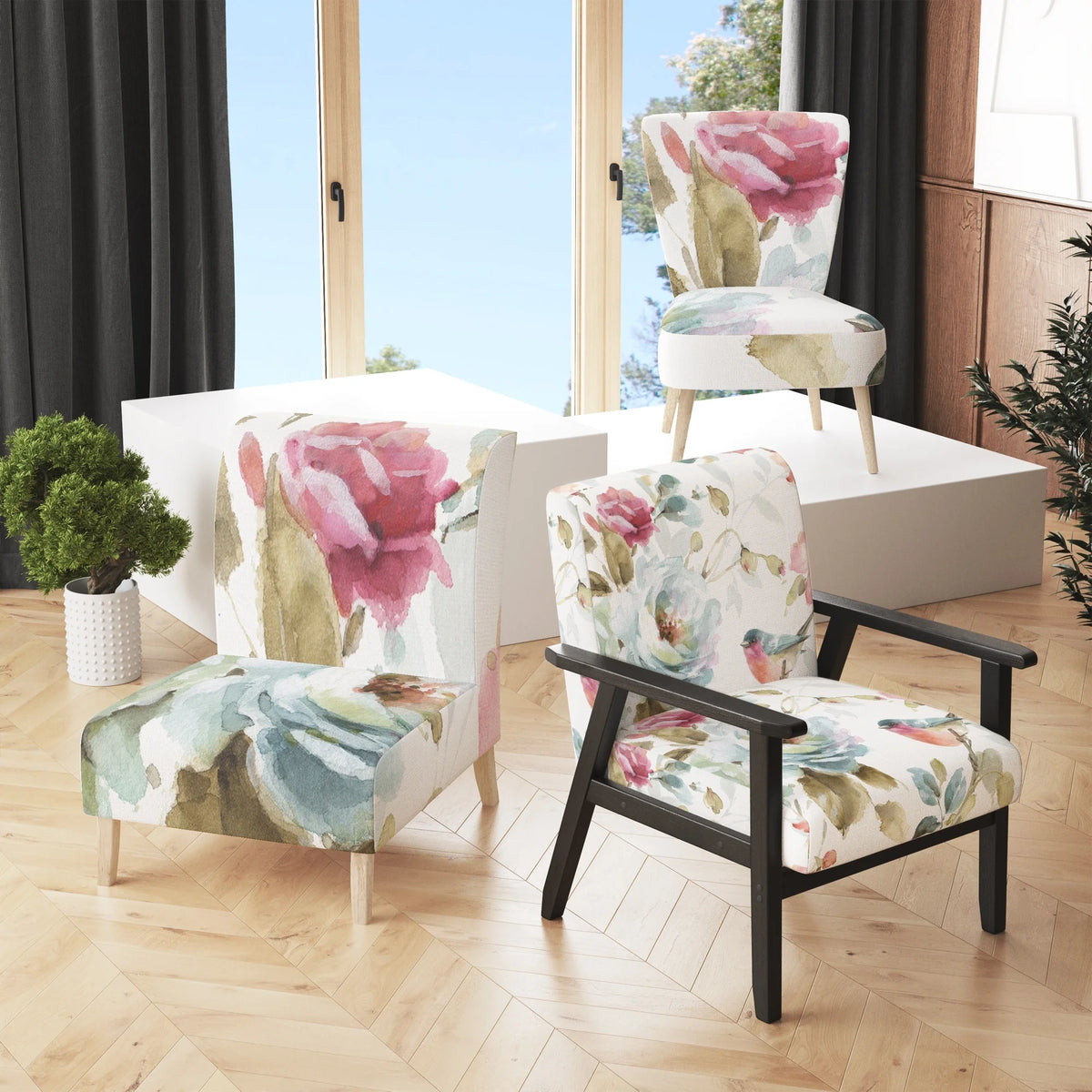 Upholstered Traditional Accent Chair M71919