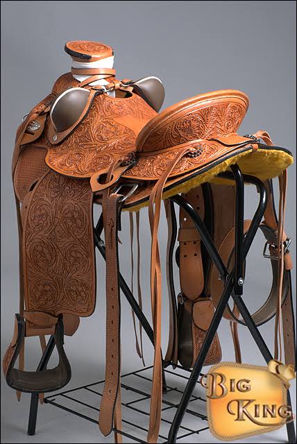 16 in Western Horse Wade Saddle Leather V574047