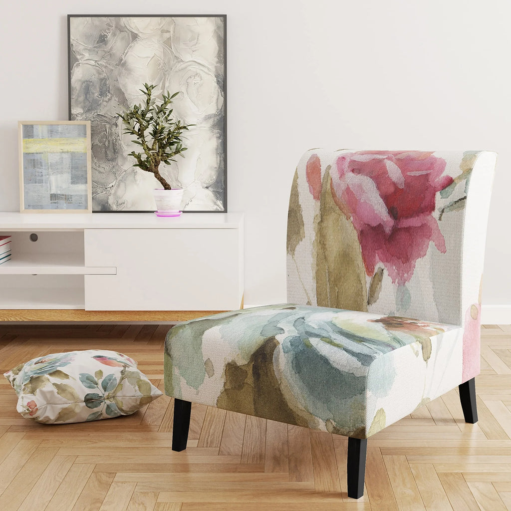 Upholstered Traditional Accent Chair M71919